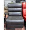 Image 1 : FLOOR MODEL CHAIR - MISSING SIDE ARM ATTACHMENTS