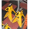 Image 1 : 12 TON HEAVY DUTY AXLE STAND