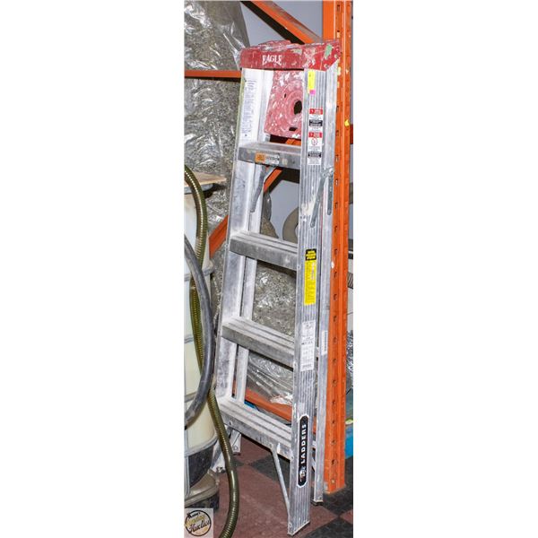 5 FOOT A-FRAME LADDER