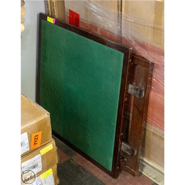 FOLDING LEG FELTED TOP CARD TABLE