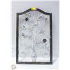 Image 1 : SILVER-PAINTED METAL WALL ART