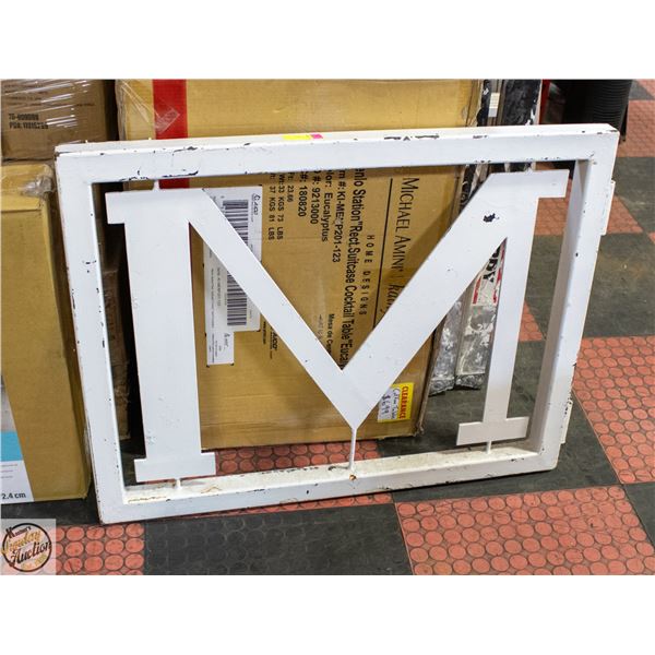 HEAVY DUTY SQUARE METAL GATE - LETTER "M"