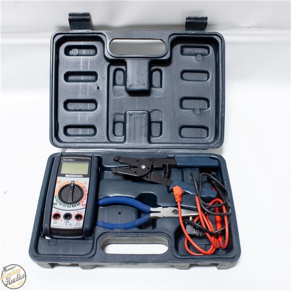 MASTERCRAFT DIGITAL MULTIMETER IN CASE