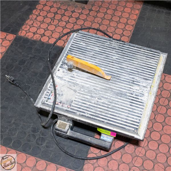 PLASPLUGS DIAMOND WHEEL TILE CUTTER BLADE IS RUSTY