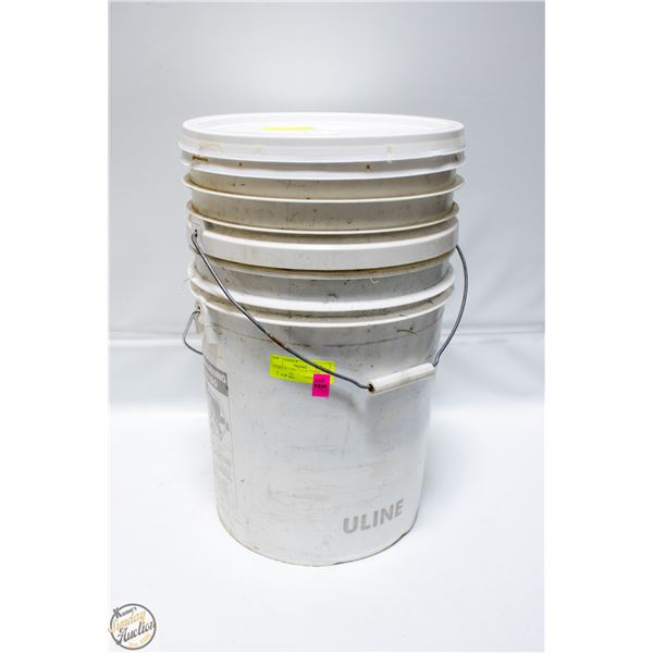 4 PAILS W/ LIDS 2-5GAL 2-2GAL