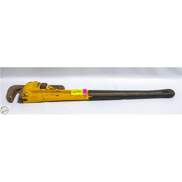 POWERFIST HEAVY DUTY PIPE WRENCH
