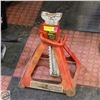 Image 1 : CHANDELLE 6 TON FLOOR STAND