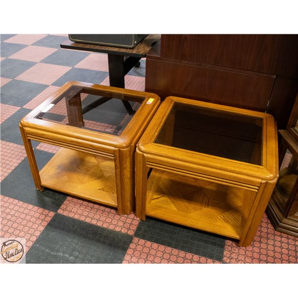 LOT OF 2 MATCHING COFFEE TABLES