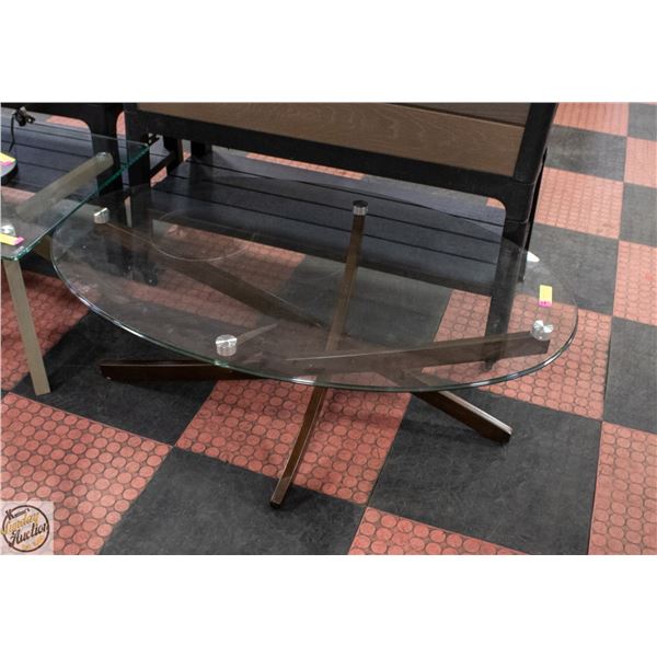 OVAL COCKTAIL TABLE ESPRESSO COLOURED H-17.5" W-30