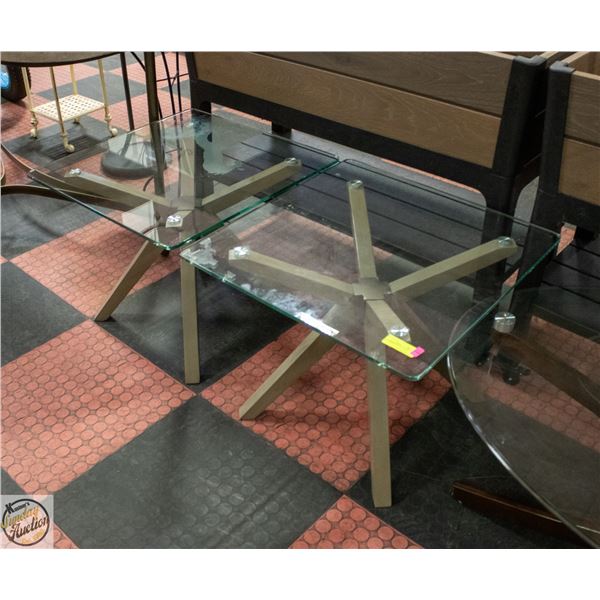 PAIR OF SQUARE GLASS TOP