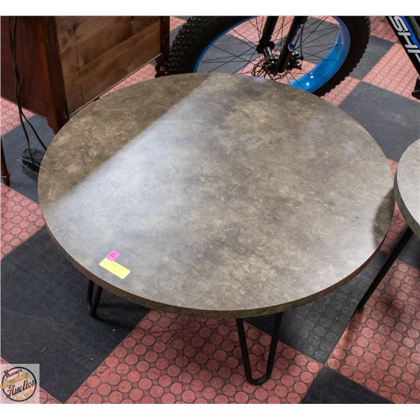 ROUND COFFEE TABLE H-18" DIAMETER-34"