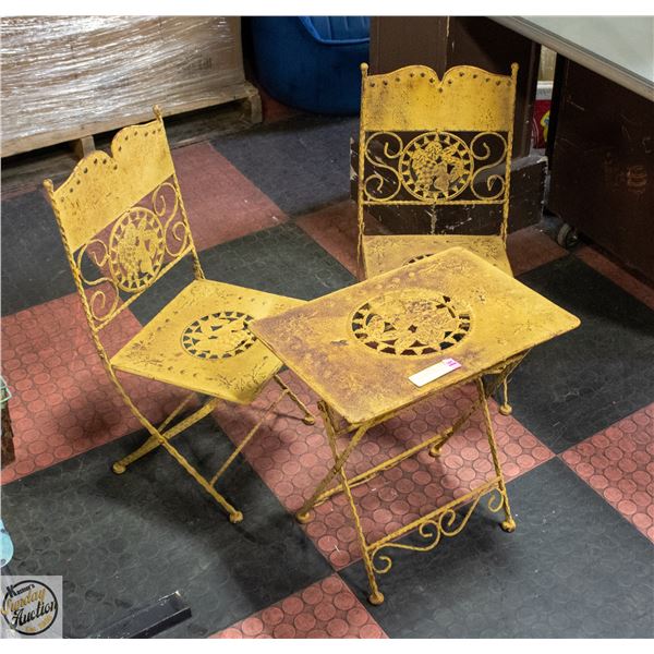 VINTAGE METAL TABLE & 2 CHAIRS GARDEN SET-ESTATE