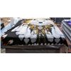 Image 1 : QUEEN SIZE INDIGENOUS WOLF THEME DUVET
