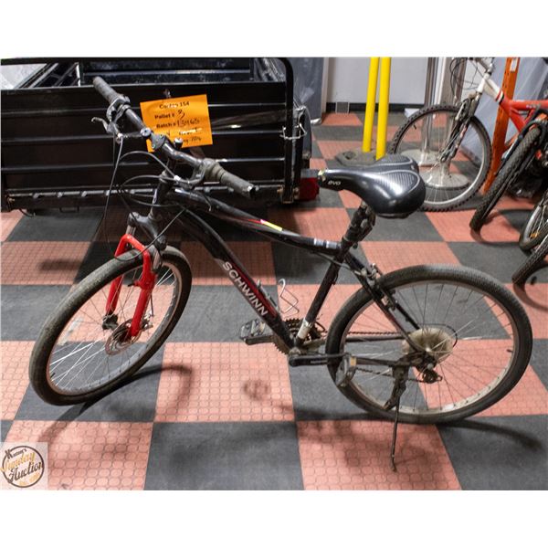 SCHWINN SUSPEND 26" 18 SPEED MOUNTAIN BIKE