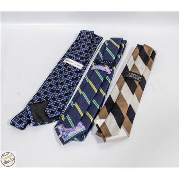 3 DESIGNER NECK TIES PIERRE CARDIN, TED BAKER