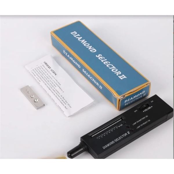 NEW PORTABLE DIAMOND & MOISSANITE TESTER