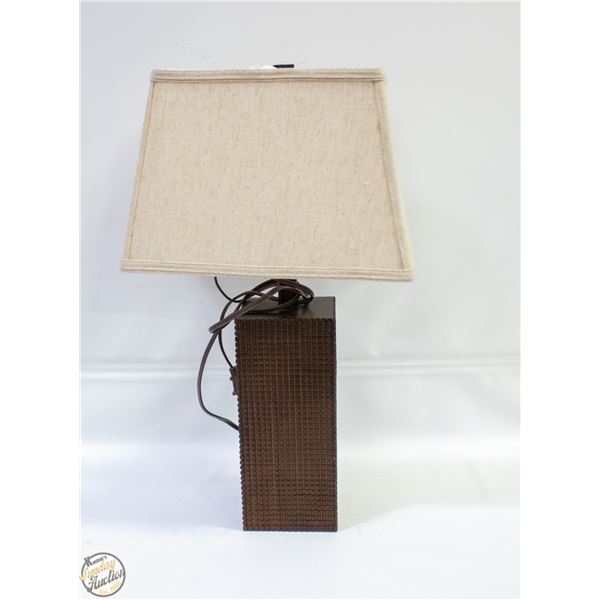 LAMP H-23"