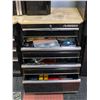 Image 1 : HUSKY METAL TOOL CABINET+KEY W-32.5" W-18.5" L-28"
