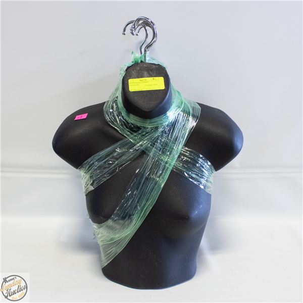 6 PCS HANGING FEMALE MANNEQUIN