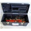 Image 1 : TOOLBOX WITH CONTENTS