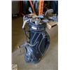 Image 1 : BUNDLE OF GOLF CLUBS IN CADDY