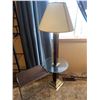 Image 4 : MCM Brass and Wood Floor Lamp with Glass Accent Table and Small Metal Side Table