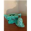Image 5 : Vintage MCM Green Ceramic Humpty Dumpty Teapot with Unique Design, Made in England