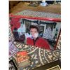 Image 5 : Elvis Presley Memorabilia Lot Featuring Posters, Tin Boxes, and Collectibles