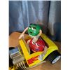 Image 3 : M&Ms Collectible Yellow Hot Rod with Red and Green Characters
