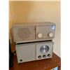 Image 4 : Vintage Radios from General Electric, Admiral, and Unbranded Models