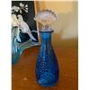Image 4 : Decorative Glassware, Ceramic Rooster, and Artwork
