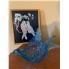 Image 5 : Decorative Glassware, Ceramic Rooster, and Artwork