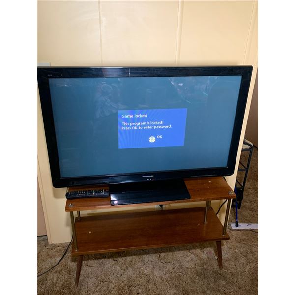 Panasonic Viesa TV with Stand