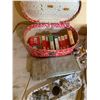 Image 2 : Vintage Vanity and Sewing Accessories with Storage Cases Vintage Kaleidoscope