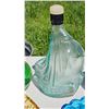 Image 5 : Vintage Decorative Glassware and Ceramic Items