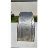 Image 6 : Decorative Metal Box with Floral Hand-Painted Design and Set of Fluted Pastry Tins