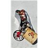 Image 7 : Sewing Buttons in Decorative Tins
