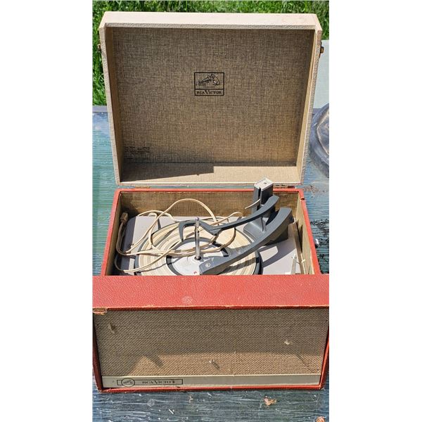 RCA Victor Portable Record Player Model 6EY-26