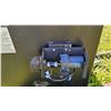 Image 5 : Metal Hydraulic Oil Reservoir Tank with Mounted Pump