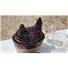 Image 5 : Glass Measuring Cups, Cast-Iron Pan, and Ceramic Hen-Inspired Dish with Lid