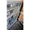 Image 3 : Maytag Maxima Front Load Washer with Steam Function, White