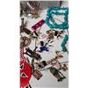 Image 3 : Handmade Beaded Jewelry and Accessories