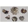 Image 10 : Six Assorted Vintage Brooches in Mixed Metals and Enamel Sarah Coventry