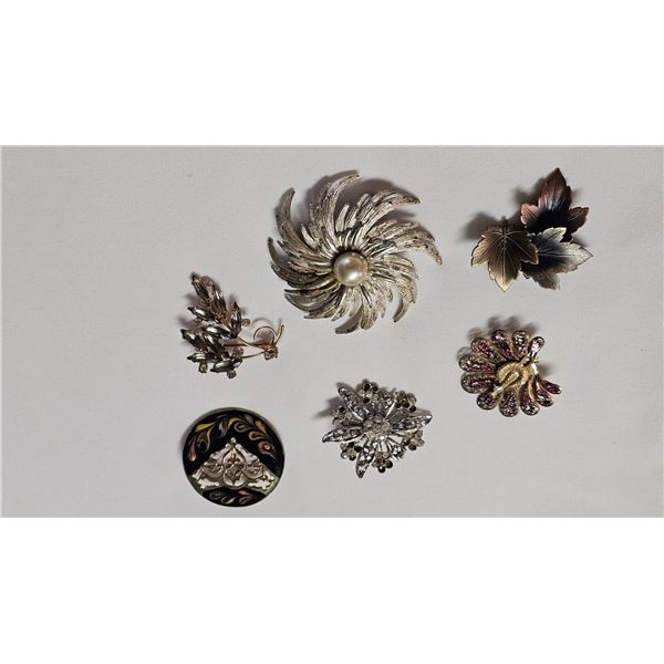 Six Assorted Vintage Brooches in Mixed Metals and Enamel Sarah Coventry