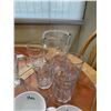 Image 3 : Kitchenware Collection Featuring Vintage Pyrex Measuring Cups and Novelty Items