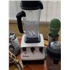 Image 2 : Blenders and Kitchen Mixers with Vitamix and Others