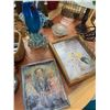 Image 2 : Decorative Items, Glassware, and Artwork
