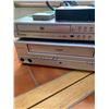 Image 4 : DVD and VCR Players with Remote and Accessories