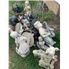 Image 4 : Lawn and Garden Sculptures, Figurines, and Decor