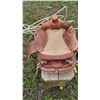 Image 3 : Western Leather Saddle with Hand-Tooled Floral Design and Lasso